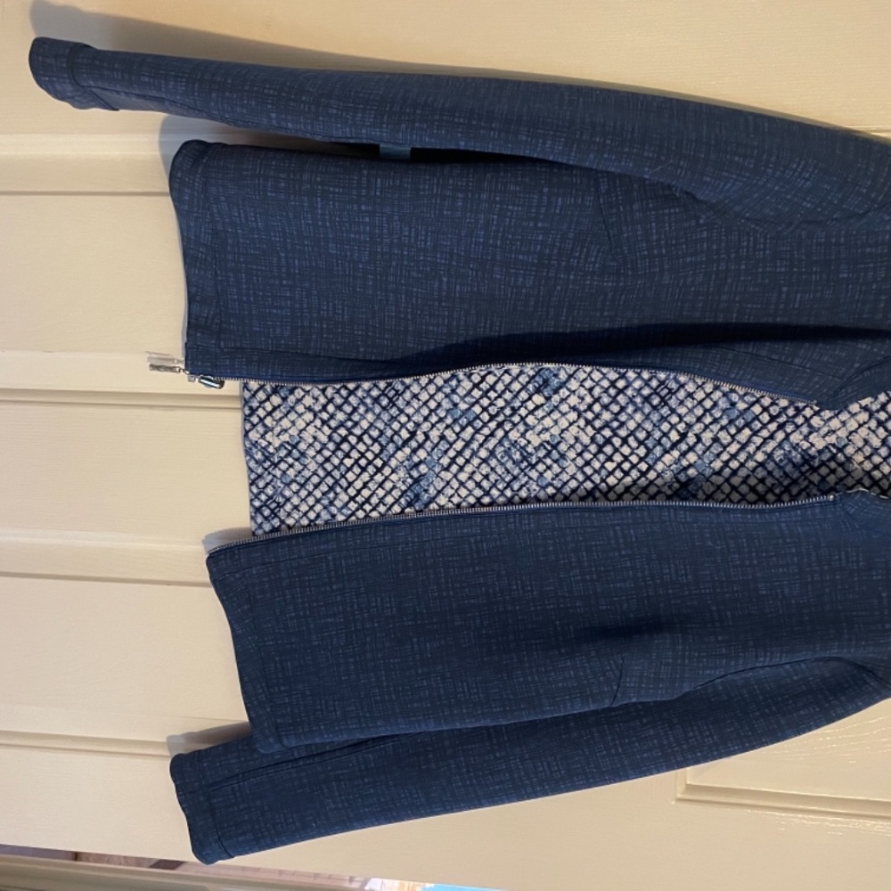 Jacket - Picture 3 of 3